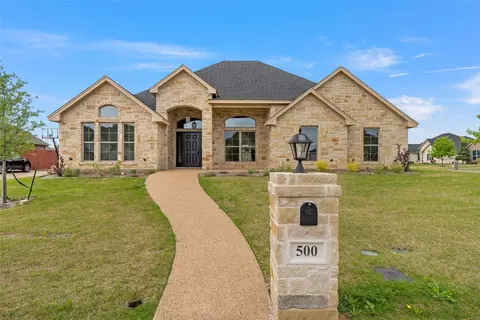 500 Sagebrush Ln, Mcgregor, TX 76657