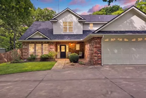 128 Southwinds Dr, Weatherford, TX 76087