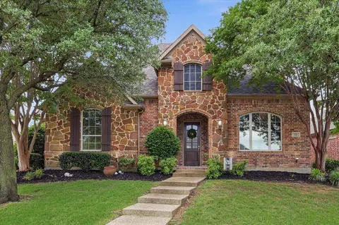 1366 Foster St, Lantana, TX 76226