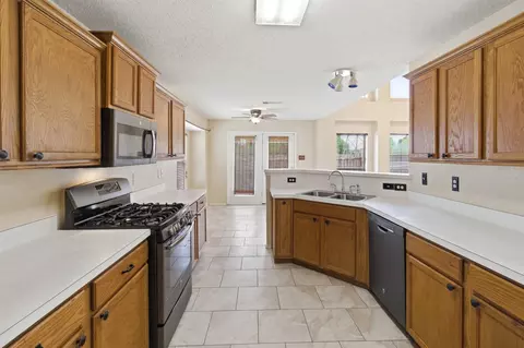 Kitchen - 531 Pecan Leaf Dr, Lancaster, TX 75146 photo 1 of 1