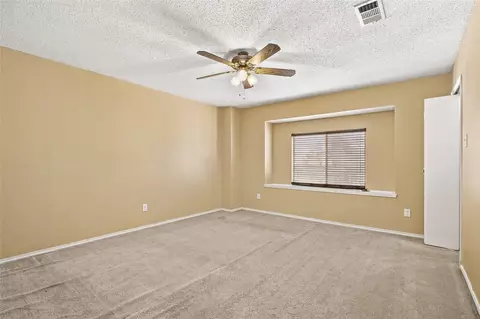 Bedroom - 531 Pecan Leaf Dr, Lancaster, TX 75146 photo 4 of 4