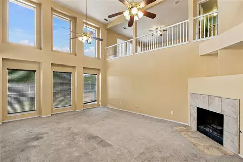 Living - 531 Pecan Leaf Dr, Lancaster, TX 75146 photo 1 of 7