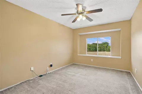 Bedroom - 531 Pecan Leaf Dr, Lancaster, TX 75146 photo 3 of 4