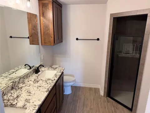 190 Earp Rd, Springtown, TX 76082 photo 3