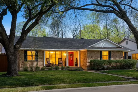 9616 Vinewood Dr, Dallas, TX 75228