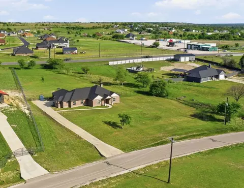 View/Area - 1012 Justin Dr, Springtown, TX 76082 photo 2 of 4