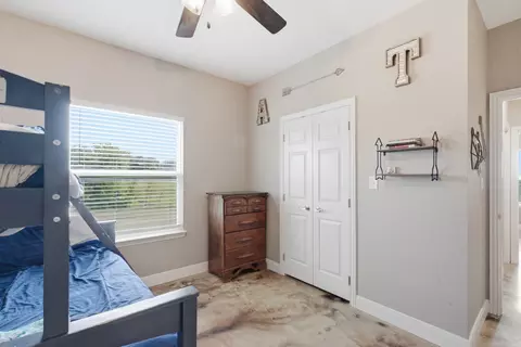Bedroom - 1012 Justin Dr, Springtown, TX 76082 photo 6 of 7