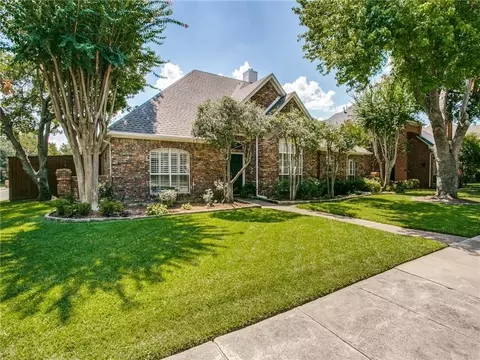 4252 W Creek Dr, Dallas, TX 75287