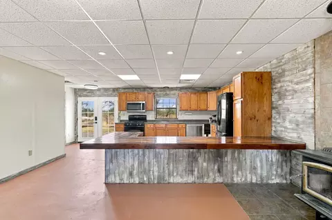Kitchen - 373 Brook Dr, Abilene, TX 79602 photo 3 of 7
