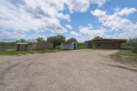 Exterior - 373 Brook Dr, Abilene, TX 79602 photo 6 of 7