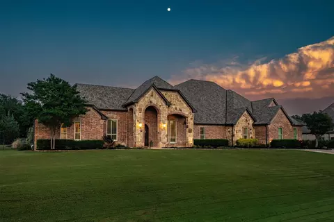 5 Victory Ln, Double Oak, TX 75077