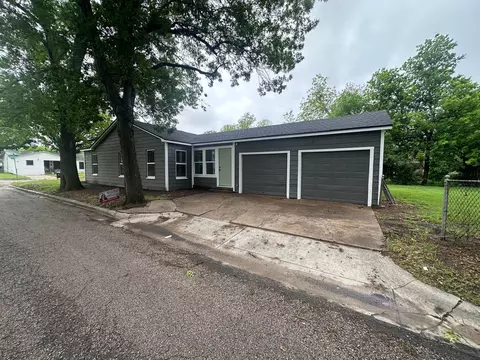 Exterior - 3401 Windsor Ave, Waco, TX 76708 photo 11 of 13