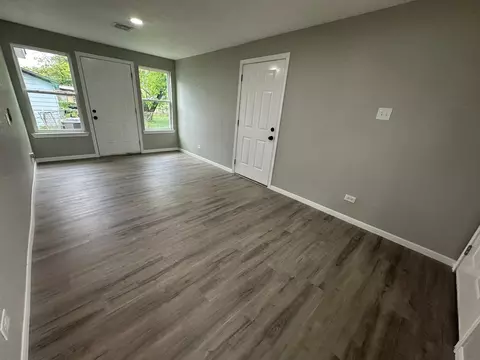 Living - 3401 Windsor Ave, Waco, TX 76708 photo 5 of 8