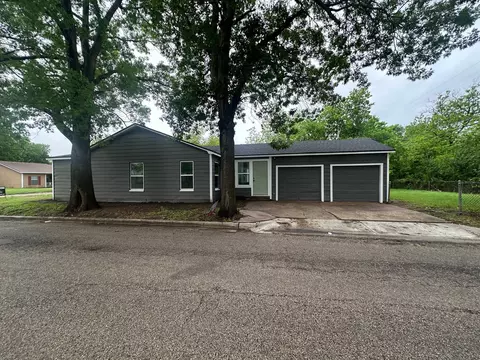Exterior - 3401 Windsor Ave, Waco, TX 76708 photo 10 of 13