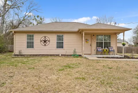 209 Mill St, Lone Oak, TX 75453