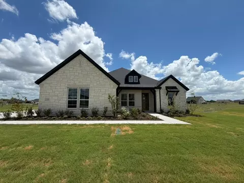 2320 Quartz St, Krum, TX 76249