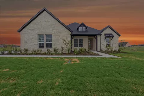 2320 Quartz St, Krum, TX 76249