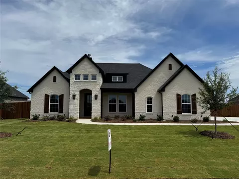 140 Chapowits, Godley, TX 76044