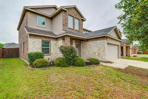 2310 Julia Ln, Forney, TX 75126