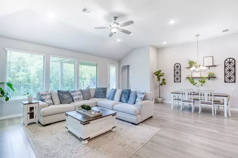 Living - 2012 Pacific Ave, Anna, TX 75409 photo 2 of 5