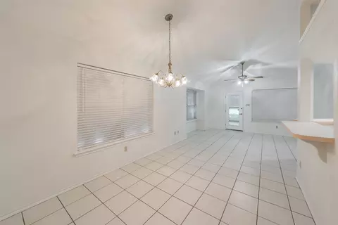 Living - 702 Jonathan Dr, Euless, TX 76040 photo 4 of 7