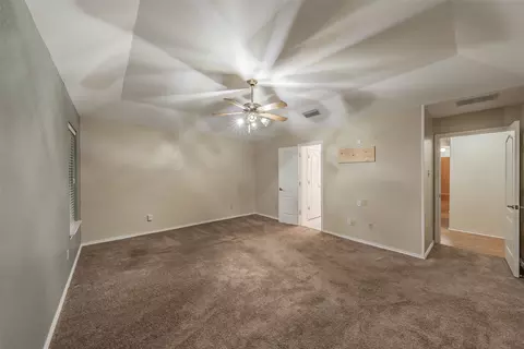 Bedroom - 702 Jonathan Dr, Euless, TX 76040 photo 2 of 9