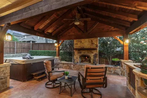 613 Fortinbras Dr, Mckinney, TX 75071