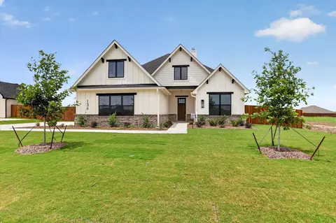 136 Chapowits, Godley, TX 76044