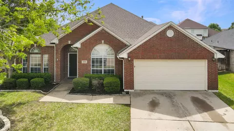 1314 Pegasus Dr, Arlington, TX 76013