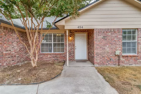 454 E Fulton St, Van Alstyne, TX 75495