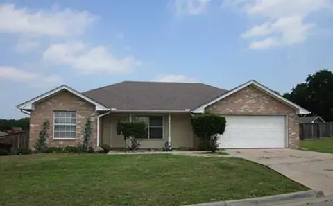 304 Bryant St, Pottsboro, TX 75076