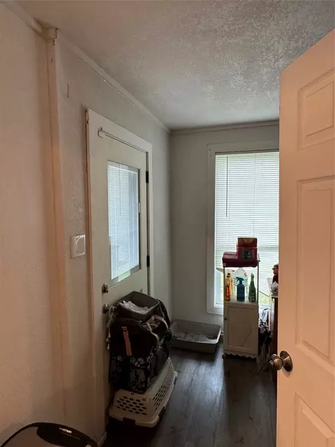 Entry Way - 2300 Lyle Ave, Waco, TX 76708 photo 1 of 1
