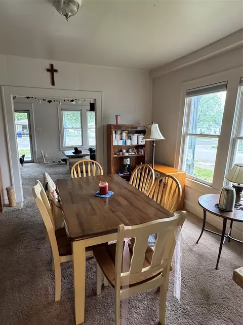 Dining - 2300 Lyle Ave, Waco, TX 76708 photo 3 of 3
