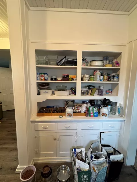 Kitchen - 2300 Lyle Ave, Waco, TX 76708 photo 3 of 6