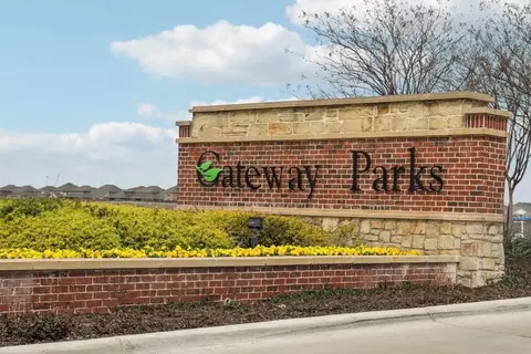 1221 Herring Dr, Forney, TX 75126