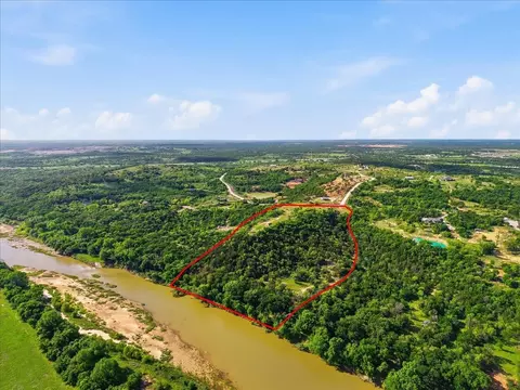1370 Capstone Ridge Dr, Santo, TX 76472