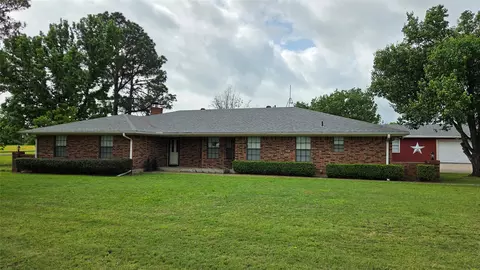 338 Travis Rd, Decatur, TX 76234