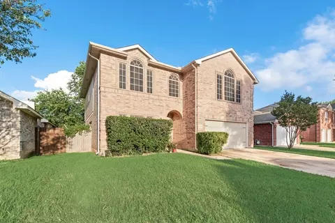 5715 Creekhollow Dr, Arlington, TX 76018