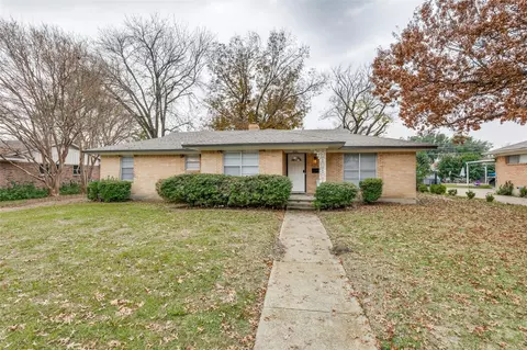 826 Wildgrove Dr, Garland, TX 75041