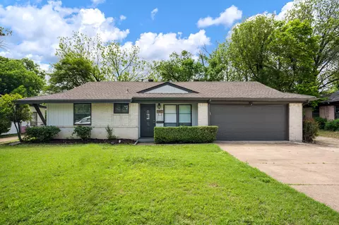 3814 Golden Hills Dr, Dallas, TX 75241
