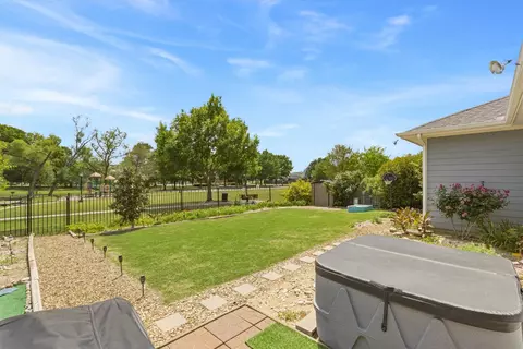 1313 Hunter Ln, Celina, TX 75009