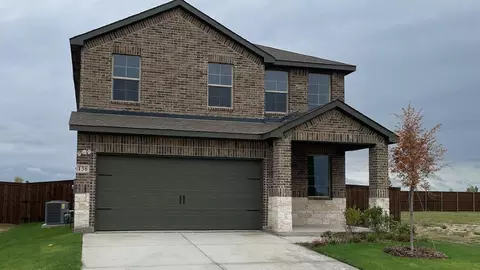136 Pheasant Run Rd, Terrell, TX 75160