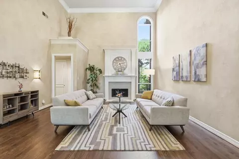 617 Hawthorn Cir, Highland Village, TX 75077