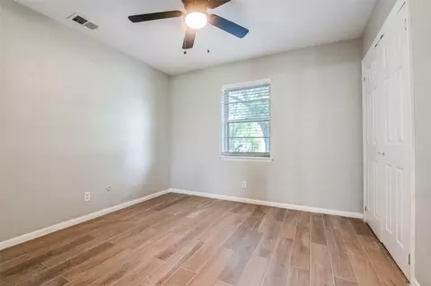 Bedroom - 1533 E Springcrest Cir, Lancaster, TX 75134 photo 1 of 4
