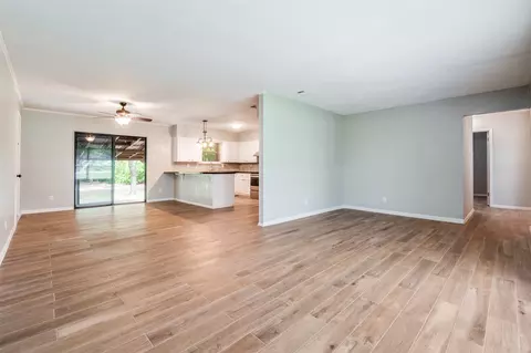 Living - 1533 E Springcrest Cir, Lancaster, TX 75134 photo 1 of 7
