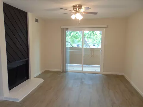 8110 Skillman St #2072, Dallas, TX 75231