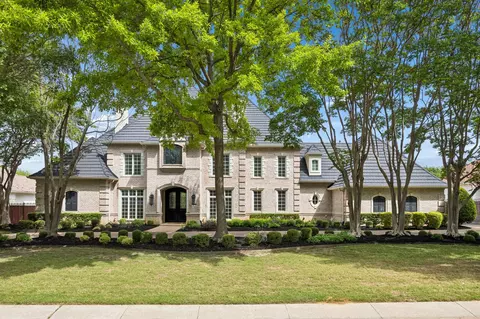 1420 Laurel Ln, Southlake, TX 76092