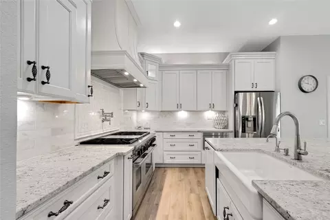 10013 Countryside Dr, Denton, TX 76207