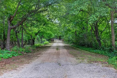 325 Lincoln St, Trinidad, TX 75163