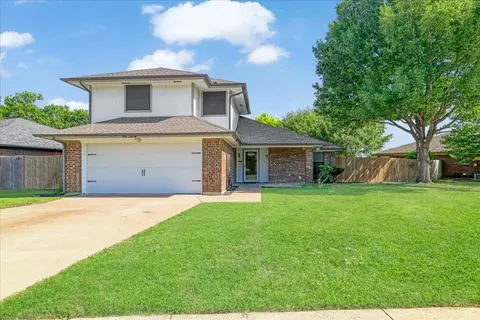 364 La Quinta Cir S, Keller, TX 76248